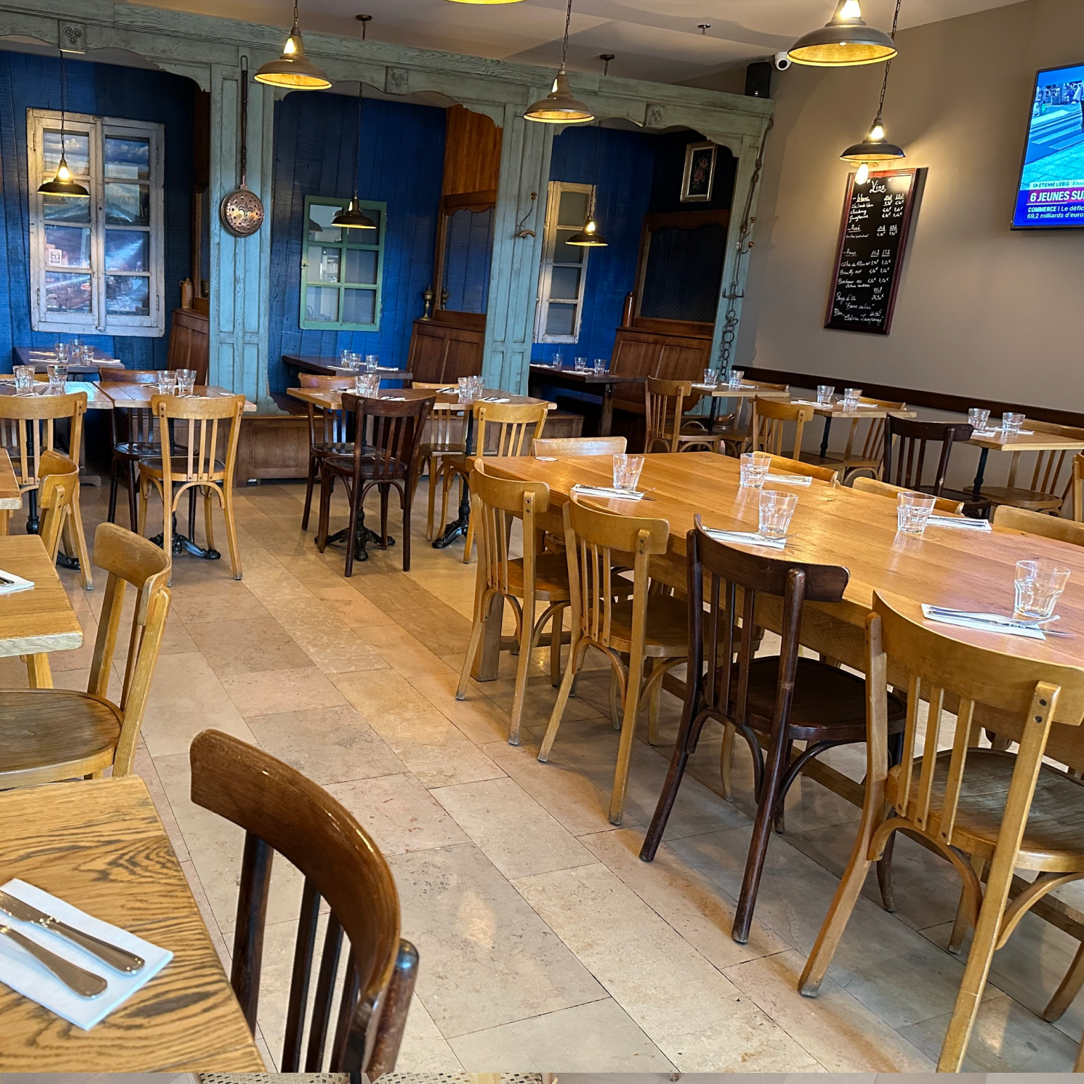 Le restaurant - Le Buron - restaurant CHENNEVIERES-SUR-MARNE - Restaurant Champigny sur Marne - Restaurant Le Plessis Trévise